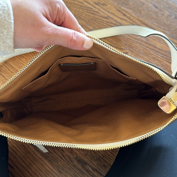 Coach Crossbody Tote in Cream - Picture 5 of 10